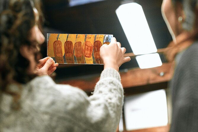 kyoto-urushi-lacquer-factory-tour-and-chopstick-making-experience