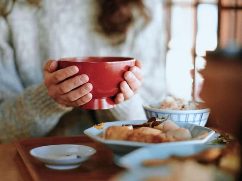 Kyoto Urushi Lacquer Tour with a Temple Visit and Lunch - Breakdown of the Itinerary