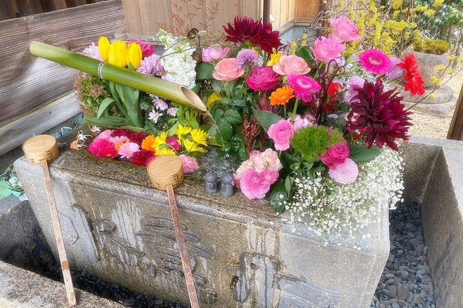 kyoto-walking-tour-goshuin-collecting-and-temples-discover