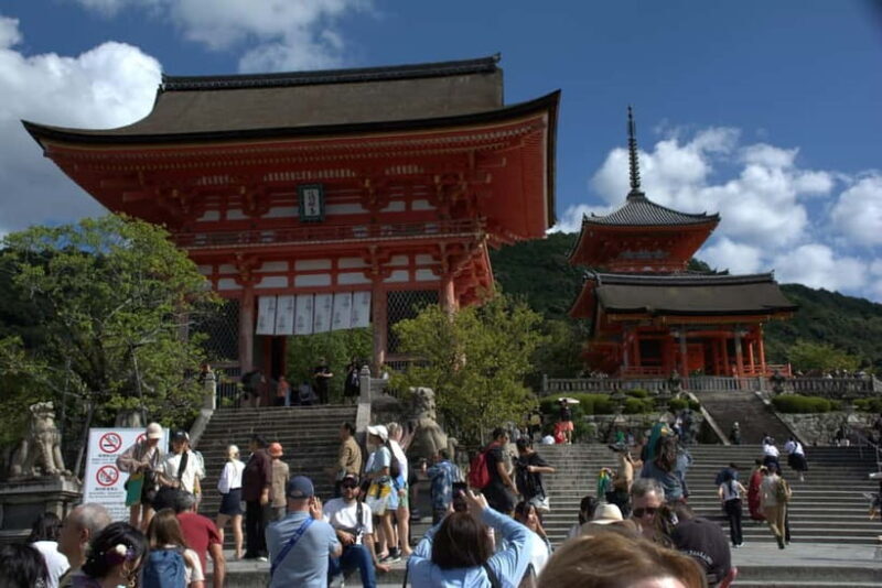 Kyoto: Walking tour Kiyomizu, Geisha District with a Local - Value for Money and Practical Considerations