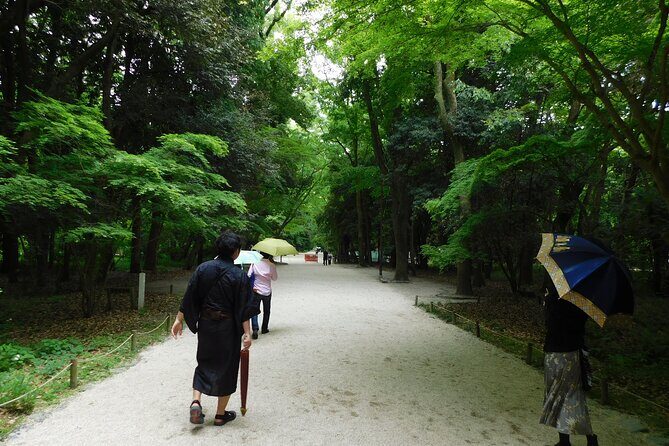 Kyoto World Heritage Walk: Shimogamo Shrine & Manga Souvenirs - FAQs