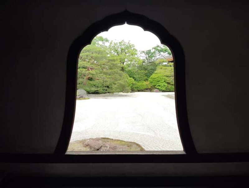 Kyoto: Zen and Art at Tranquil Kennin-ji Temple - The Art of Zen Garden Design & Its Meaning