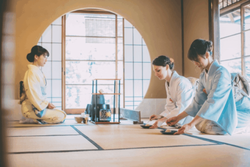 kyoto-zen-tea-ceremony-with-matcha-and-sweets