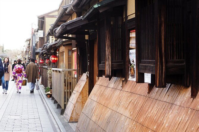 kyotos-higashiyama-tradition-art-religion-tour