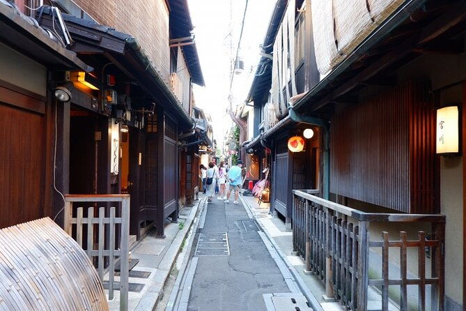 kyotos-recommended-ramen-tour-nishiki-market-tour