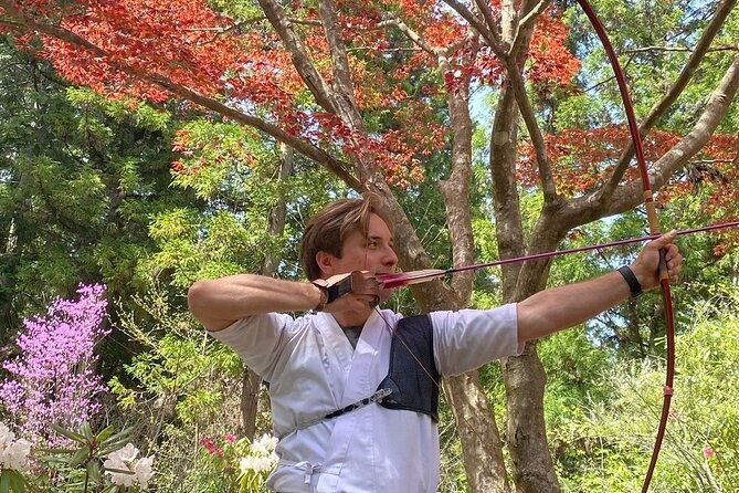 kyudo-traditional-japanese-archery-experience-in-hiroshima