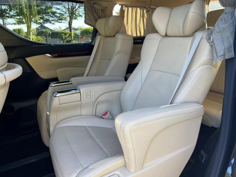 Kyushu 9-hour chartered day trip Saga - Who Will Find This Tour Most Worthwhile?