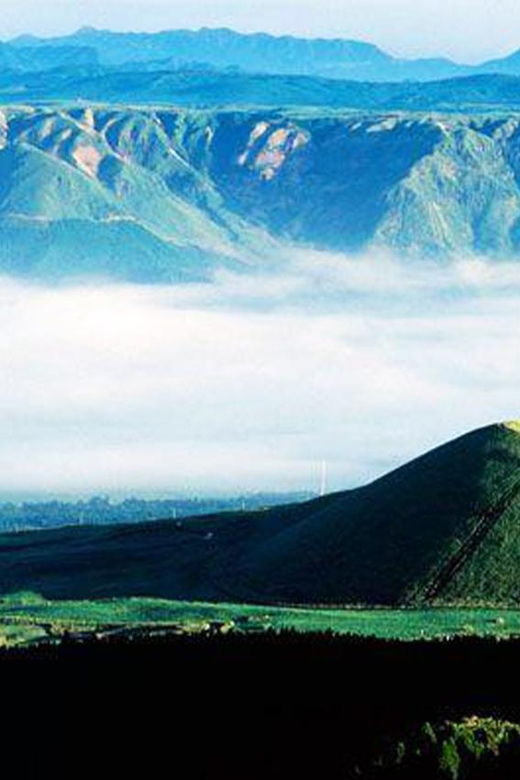 kyushu-kumamoto-castle-aso-volcano-kusasenri-one-day-tour
