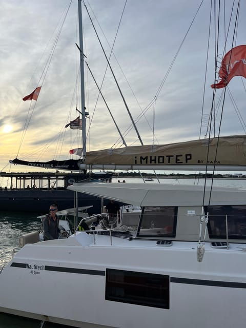 la-flotte-ile-de-re-sailing-catamaran-cruise