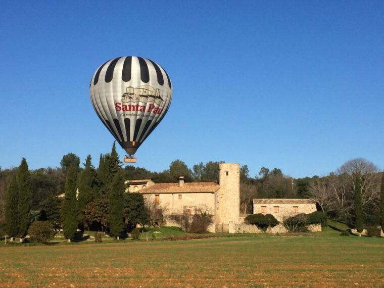 la-garrotxa-volcanoes-half-day-hot-air-balloon-flight