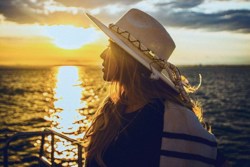la-grande-motte-camargue-sunset-catamaran-tour-with-a-drink