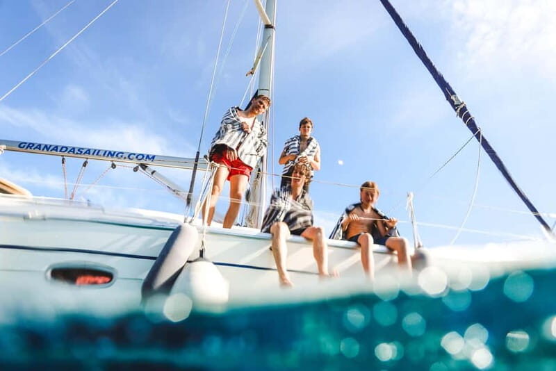 La Herradura: Sailing with a view of dolphins - Who Should Consider This Tour?