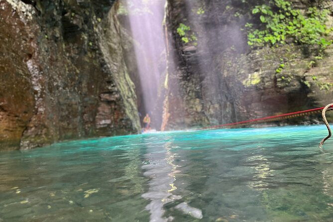 la-leona-waterfall-private-tour