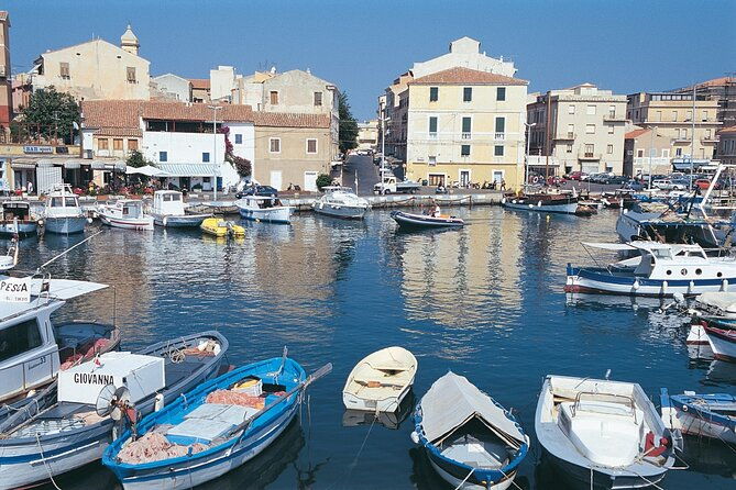 la-maddalena-archipelago-and-caprera-boat-tour-from-palau