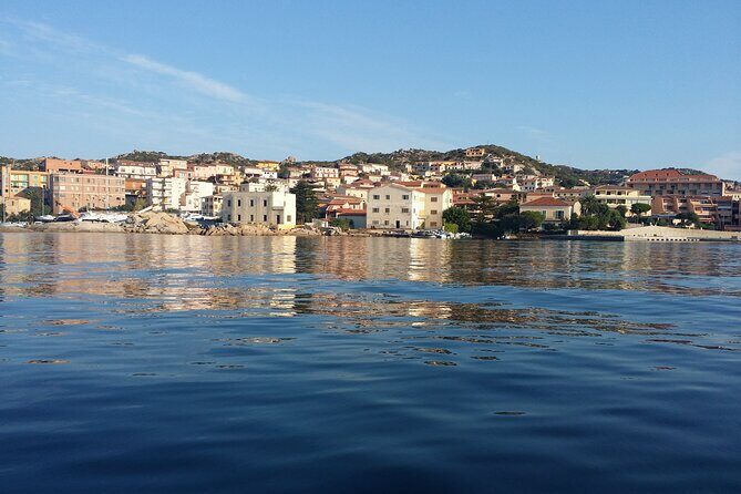La Maddalena Archipelago Comfort Boat Tour - Who Should Consider This Tour?