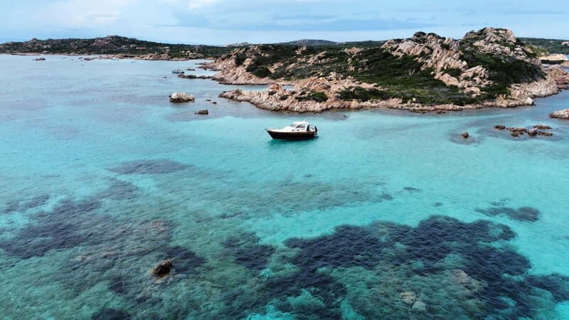 La Maddalena Archipelago: private all inclusive boat tour - What Makes This Tour Stand Out?