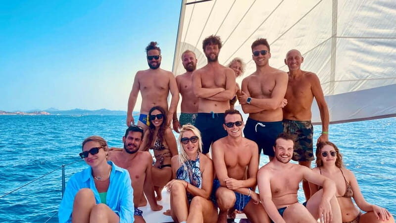 La Maddalena Arcipelago: Sailing boat tour with lunch - FAQ