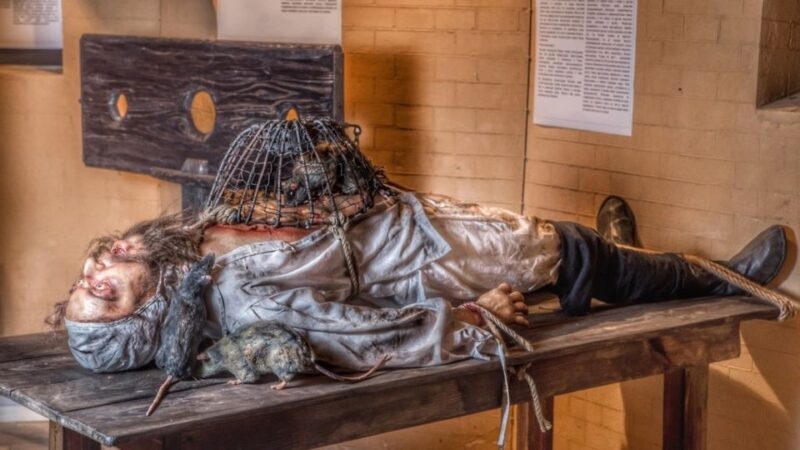 LA: Medieval Torture Museum Ticket with Ghost Hunting - In The Sum Up