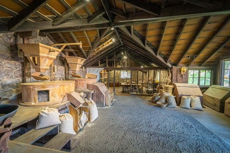 La Orotava:Casa de los Balcones & Molino del Hoyo Gofio Mill - A Detailed Look at the Experience