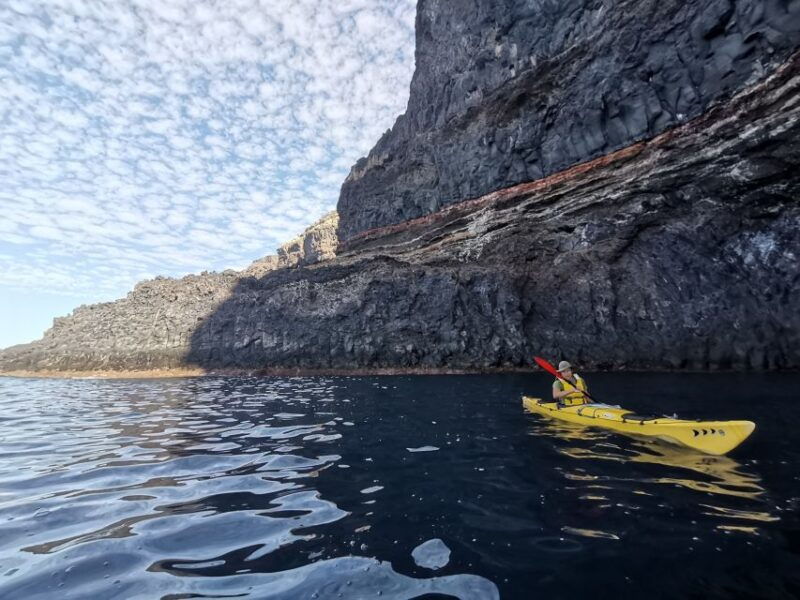 la-palma-beautiful-cave-kayaking-tour