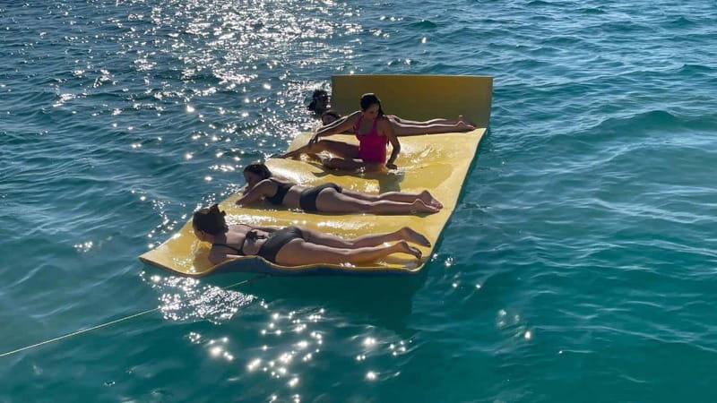 La Paz: Espiritu Santo Island and Balandra Bay Day Cruise - Duration & Timing