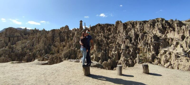 la-paz-mountain-chacaltaya-and-moon-valley-guided-day-tour