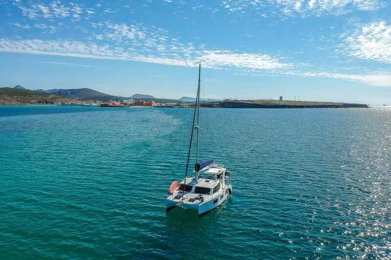 La Paz: Private catamaran to sloop with food and beverages included - The Sum Up