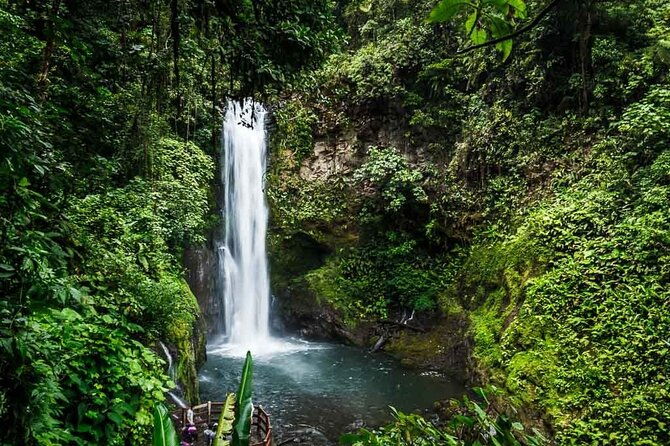 la-paz-waterfall-gardens-nature-park-full-day-tour