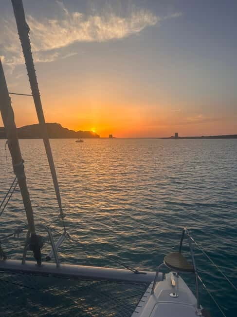 La pelosa: Sunset catamaran tour with aperitif - The Itinerary: What You Can Expect