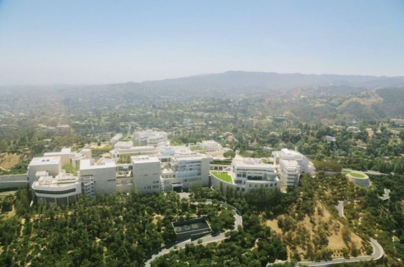 LA: Private Getty Center to Griffith Observatory Guided Tour - Who Should Consider This Tour?