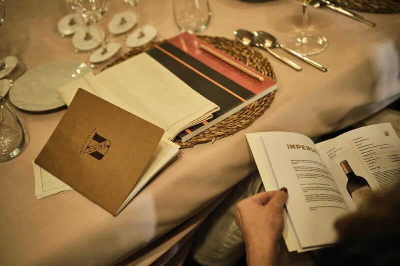 la-rioja-guided-visit-to-cvne-winery-and-wine-tasting