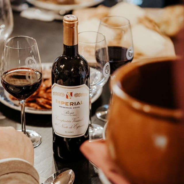 la-rioja-guided-visit-to-cvne-winery-and-wine-tasting