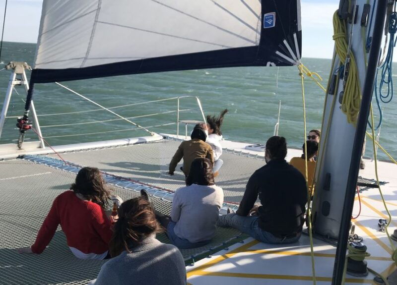 la-rochelle-coastline-sailing-cruise