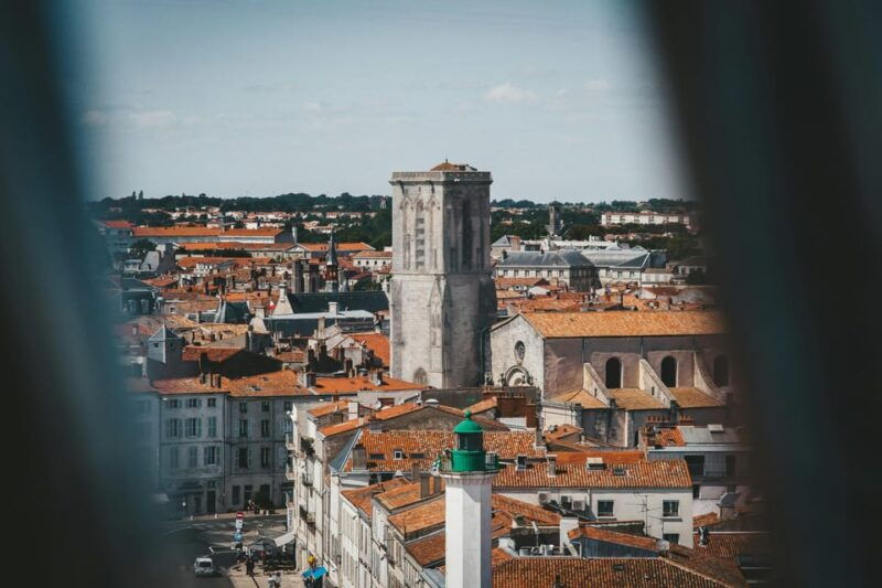 la-rochelle-old-town-and-vieux-port-guided-walking-tour
