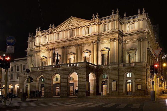 la-scala-theatre-and-museum-tour-in-milan-with-private-guide
