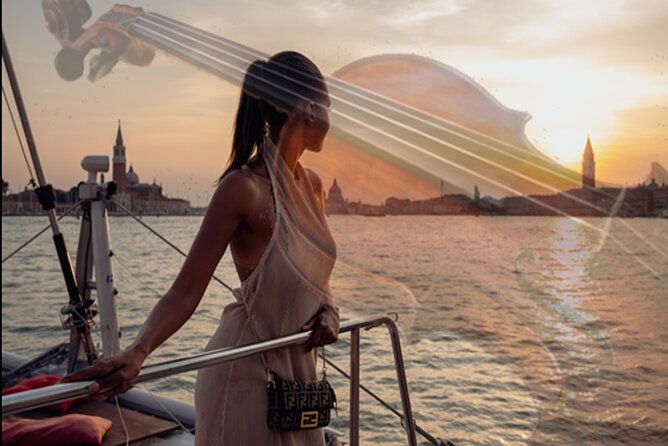 la-serenissima-lagoon-cruise-on-catamaran-with-classical-music-2
