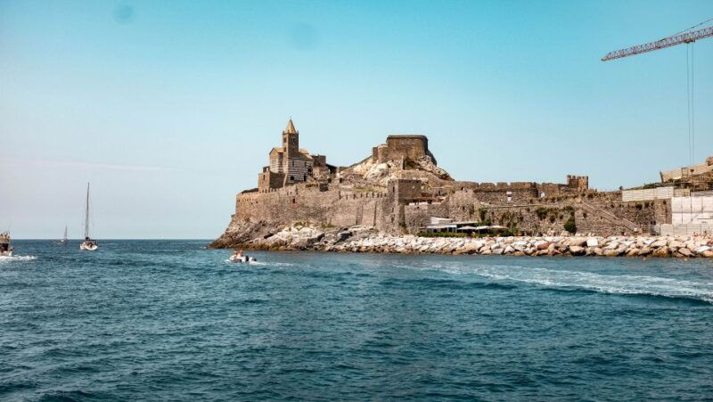 la-spezia-6-hour-boat-trip-with-swim-diving-stops