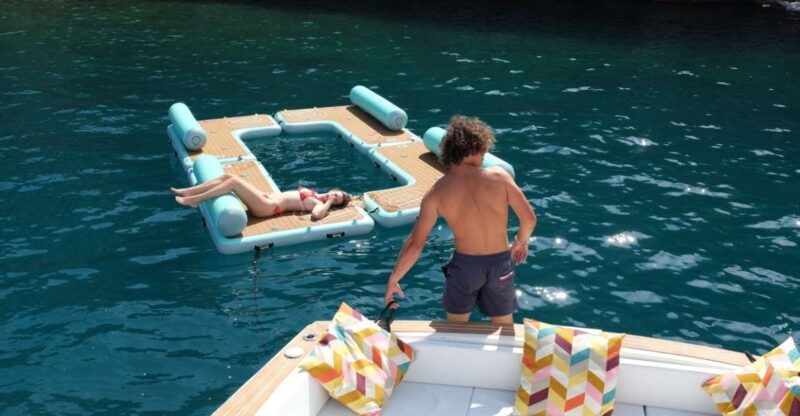 la-spezia-6-hour-boat-trip-with-swim-diving-stops
