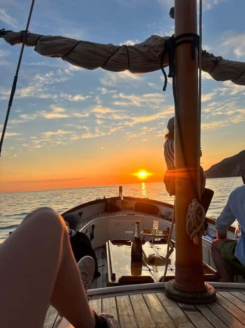 La Spezia: Sunset Boat Tour with Aperitif - FAQ