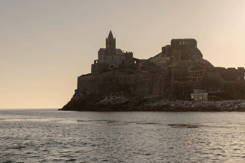 La Spezia: Sunset in Portovenere with wine, music & Focaccia - Key Points