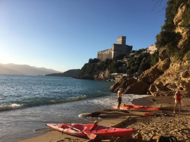 la-spezia-sunset-kayak-caves-tour-w-swimming-aperitif