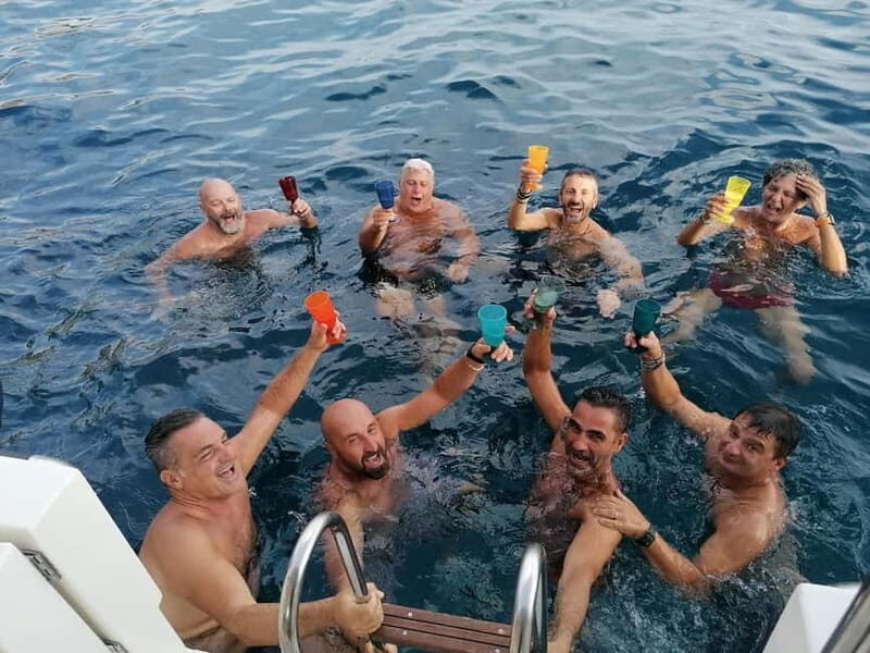 La Spezia:Portovenere & Islands sunset boat trip with dinner - FAQ