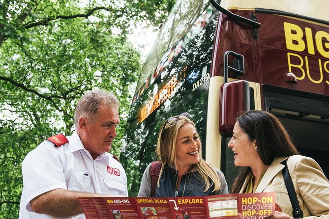 la-tmz-celebrity-tour-big-bus-hop-on-hop-off-tour