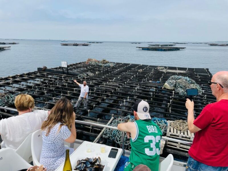 la-toja-boat-tour-at-the-arousa-estuary-with-mussel-tasting