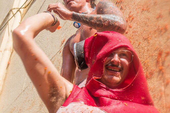 la-tomatina-day-trip-from-barcelona