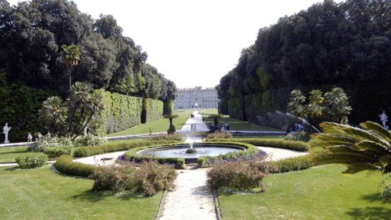 la-venaria-reale-entry-ticket-and-hop-on-hop-off-bus-tour