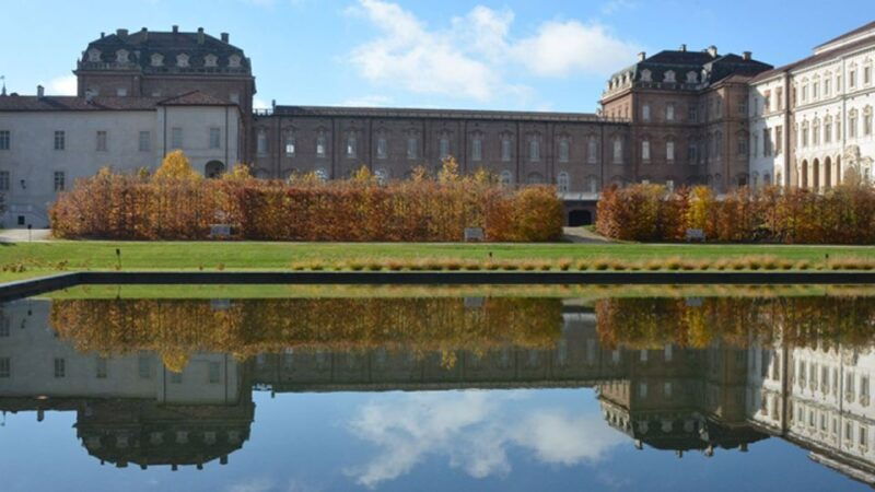 la-venaria-reale-entry-ticket-and-hop-on-hop-off-bus-tour