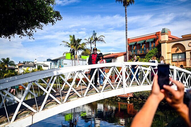 LA Venice Beach Walking Food Tour With Secret Food Tours - Who Should Consider This Tour?