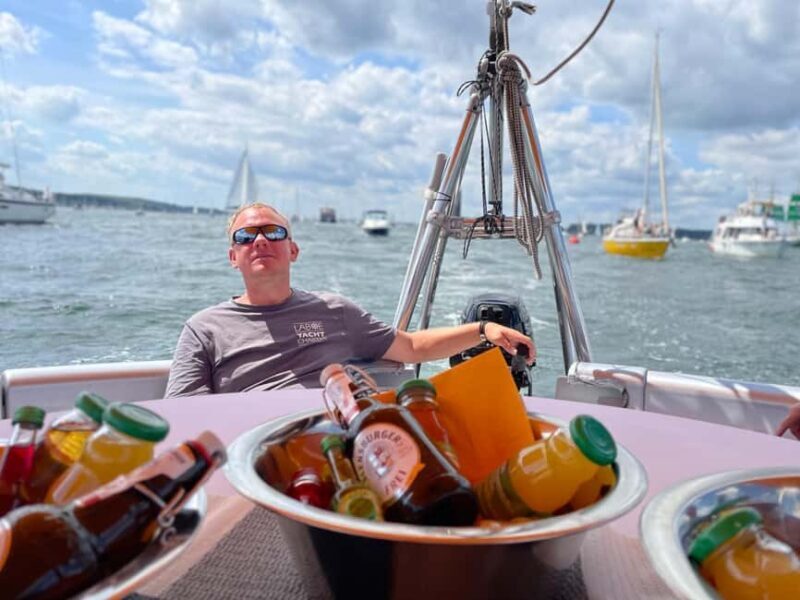 Laboe: Fish sandwich tour, fun for 1-9 people - Key Points
