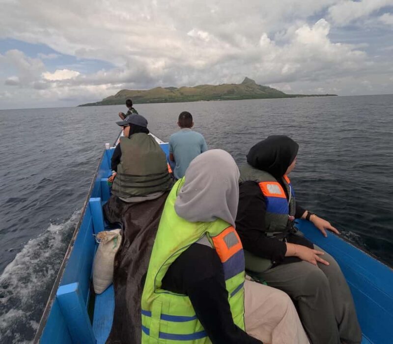 Labuan Bajo: Nuca Molas Day Trip with Lunch & Boat Ride - Why This Tour Is a Great Choice